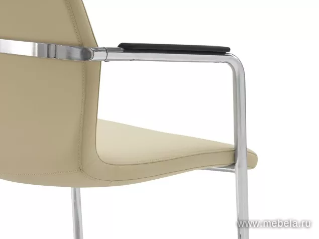 кресло RV-C2412