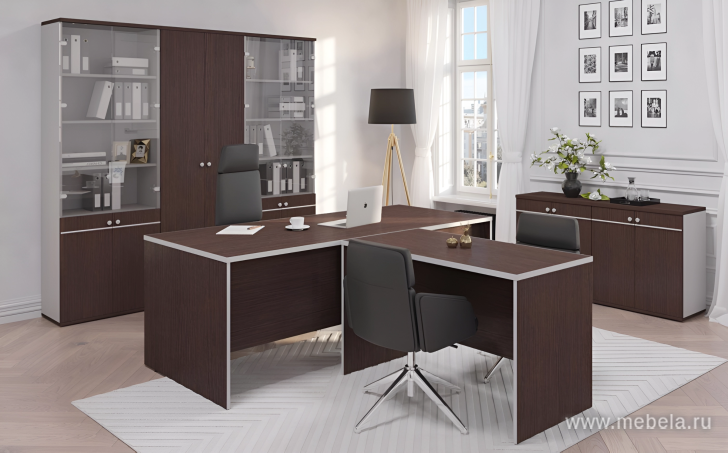 кабинет директора Swift