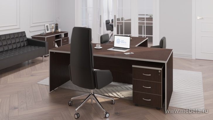 кабинет директора Swift